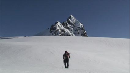 Ascenso al Colmillo del diablo, Patagonia Norte